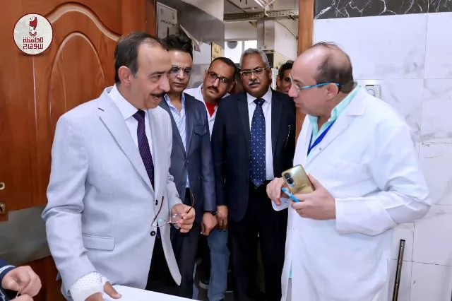 محافظ سوهاج يتفقد مستشفى سوهاج العام