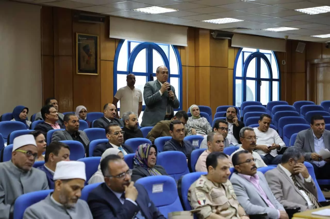 كدواني: دعم العمال تشديد الرقابة وتسريع مشروعات التعليم والصحة