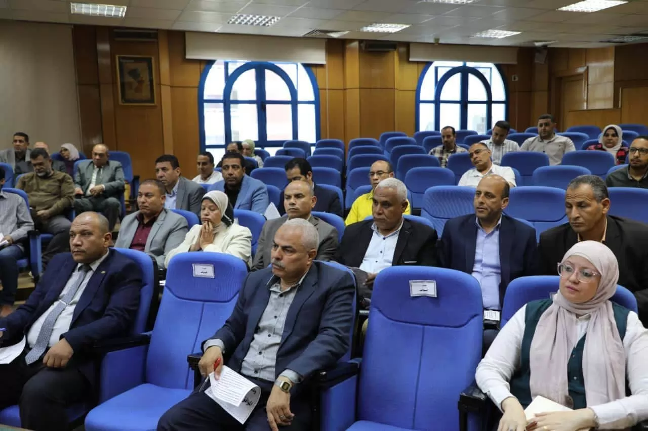 كدواني: دعم العمال تشديد الرقابة وتسريع مشروعات التعليم والصحة