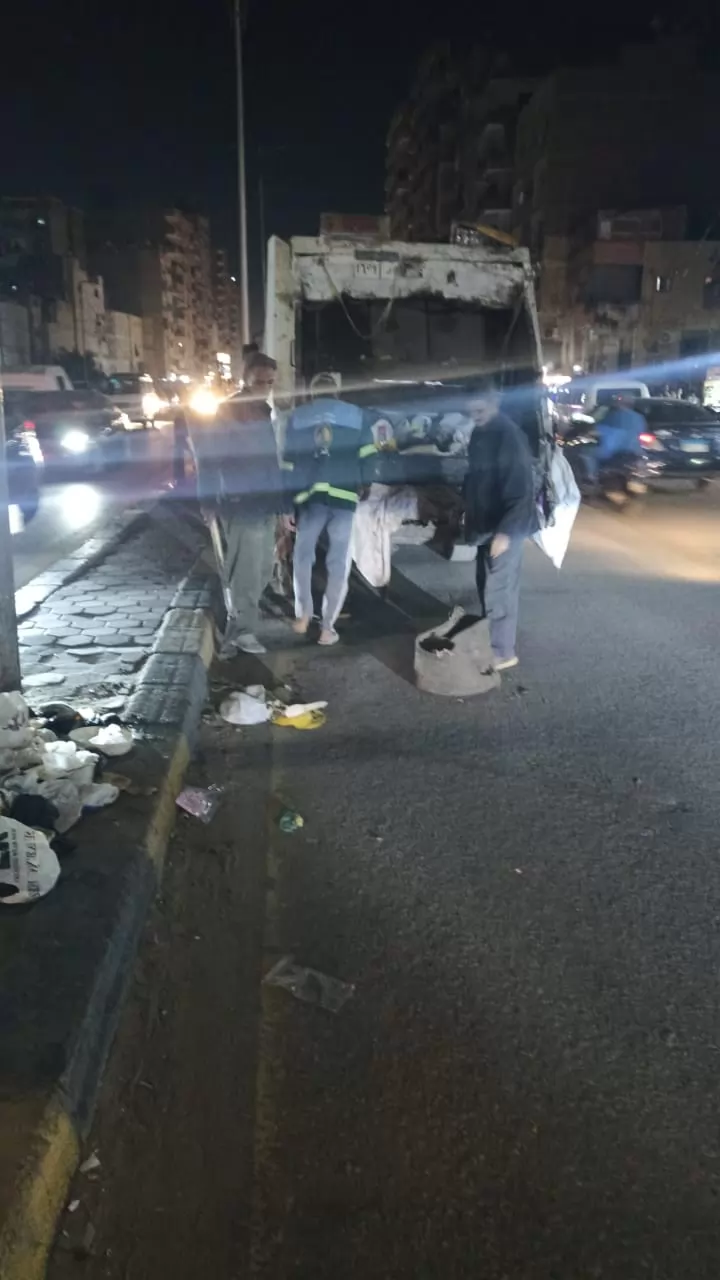 محافظ الجيزة يقود حملات غلق وتشميع للمقاهي والكافيهات المخالفة