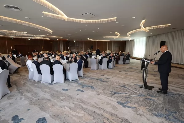 كامل الوزير: مستقبل التنمية في العالم العربي يرتكز على منظومة نقل