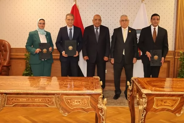 وزير الكهرباء والنائب العام يوقعان بروتوكول مكافحة جرائم الطاقة