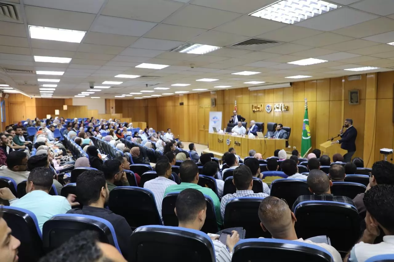 التعاقد مع 177 أخصائي منافذ وتأهيلهم كنواة أولى للمنظومة الجديدة 