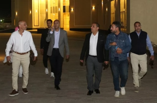 تعرف على تفاصيل زيارة رئيس جهاز مدينة الشروق لنادى جرين هيلز.. با
