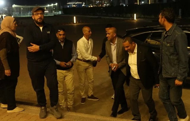 تعرف على تفاصيل زيارة رئيس جهاز مدينة الشروق لنادى جرين هيلز.. با