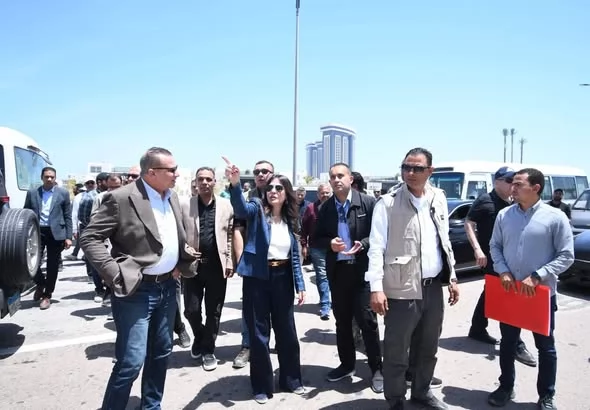 وزيرة الإسكان تتفقد المركز التكنولوجي بالعلمين الجديدة 