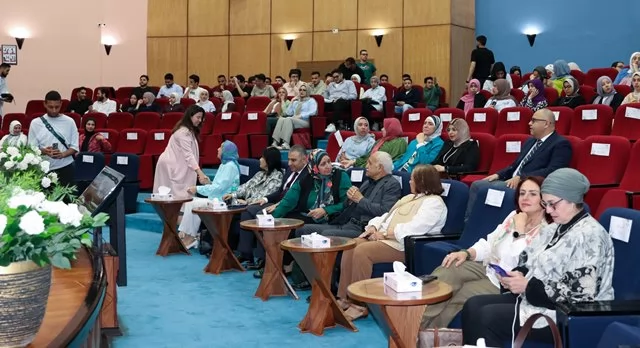 أسنان الجامعة المصرية الروسية تنظم مؤتمرها العلمى لدعم مهارات سوق