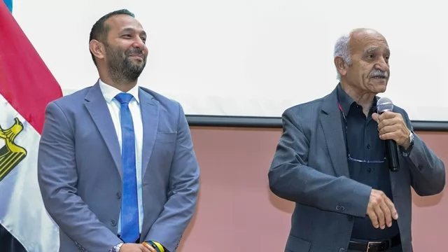 أسنان الجامعة المصرية الروسية تنظم مؤتمرها العلمى لدعم مهارات سوق