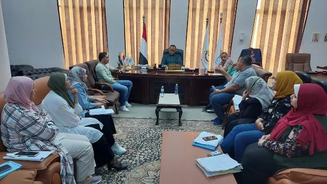 قرارات حاسمة من رئيس جهاز الفيوم لتحسين خدمات المقدمة للسكان.. با