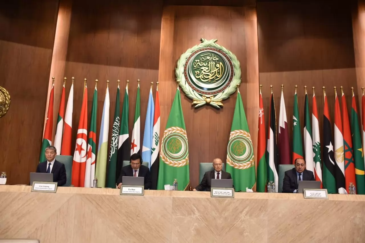 أبو الغيط: نعمل على تعزيز الصداقة العربية الصينية وتعميق التعاون 