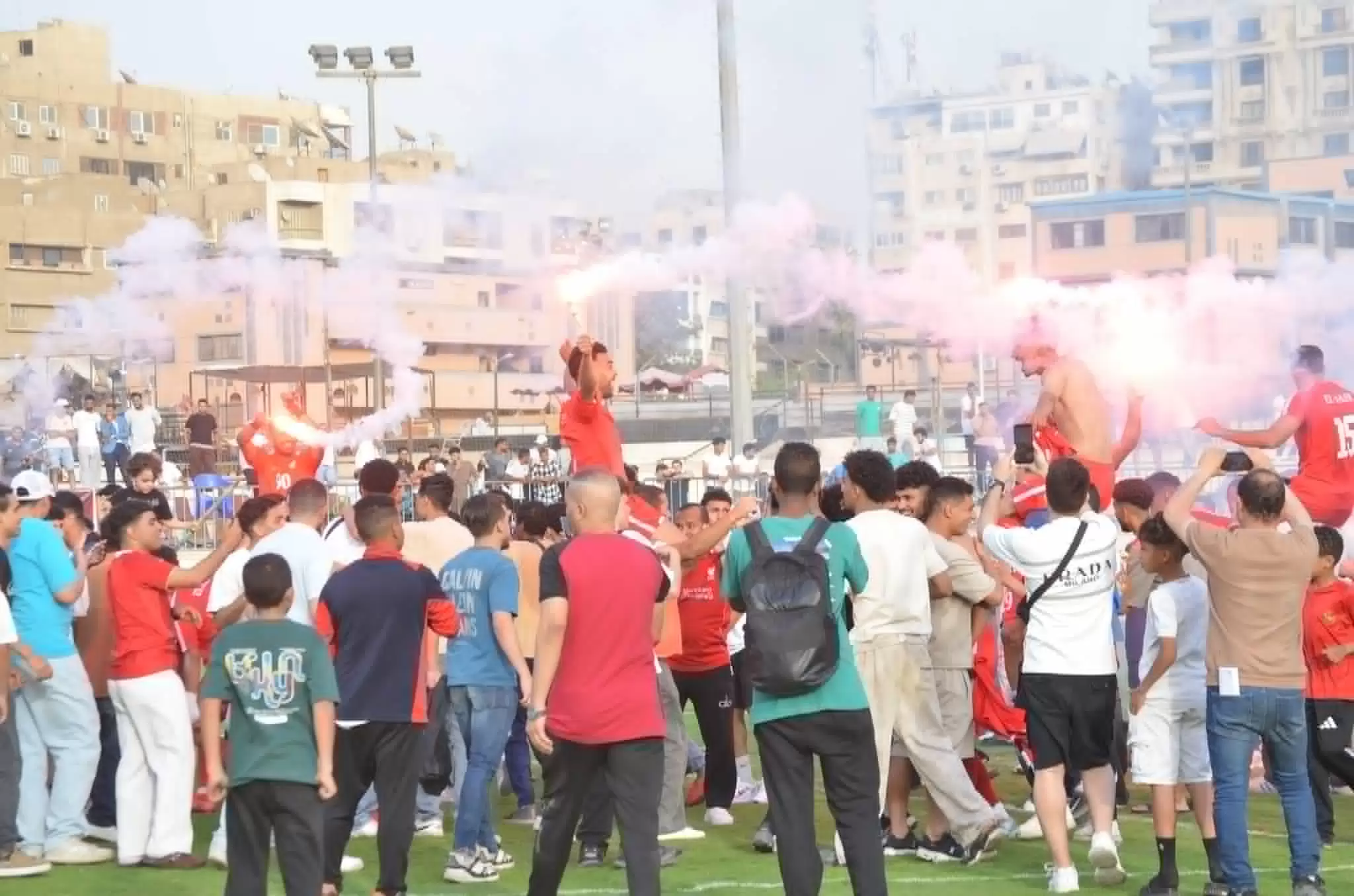 النصرخطف البطاقه الثانيه للمحترفين