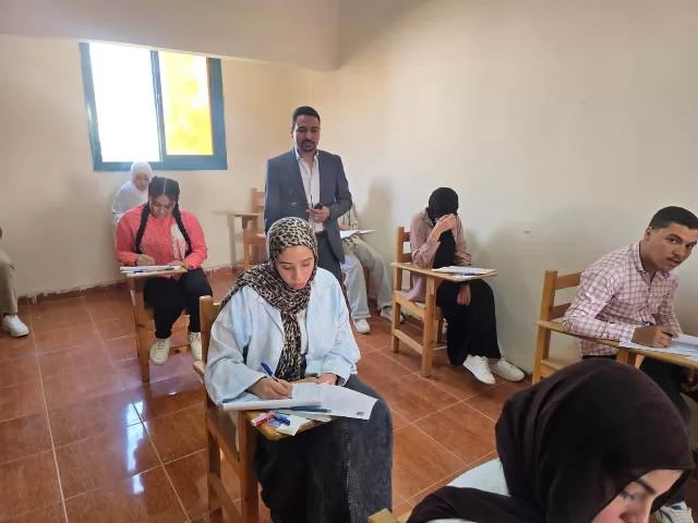 انطلاق امتحانات الفرقة الأولى بالمعهد الفني الصحي بقنا