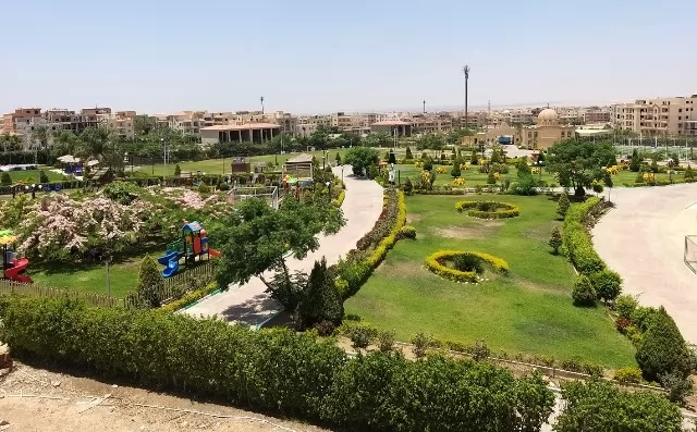 تعرف على الوظائف المطلوبة داخل نادى جرين هيلز فى مدينة الشروق.. ص