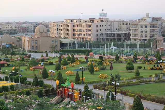 تعرف على الوظائف المطلوبة داخل نادى جرين هيلز فى مدينة الشروق.. ص