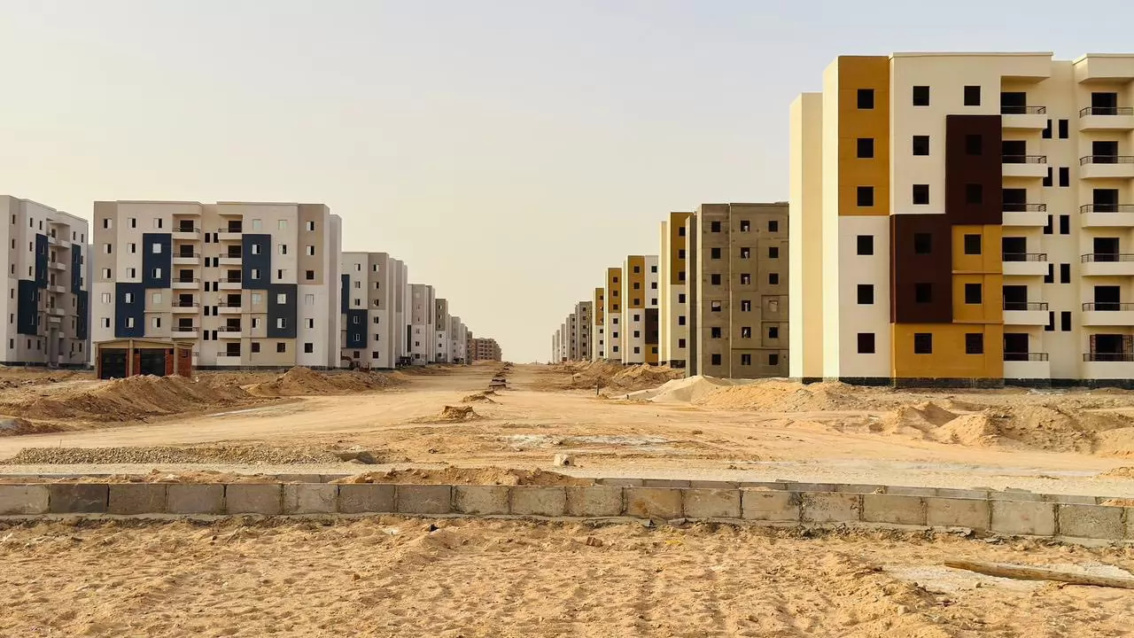 رئيس جهاز العبور الجديدة يتابع مشروعات  الصرف والإسكان  الاجتماعي
