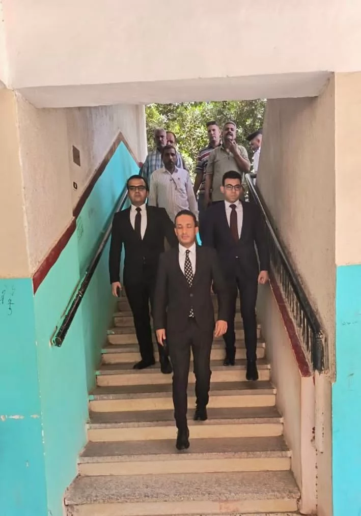 تحرك عاجل من النيابة الإدارية بعد شكاوى ضد معلم بإحدى مدارس قنا