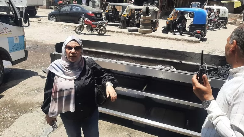 ضبط 450 كجم دواجن ولحوم مجهولة المصدر خلال حملة تموينية بشبرا الخيمة