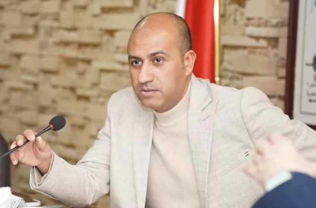 تفاصيل أحدث مشروعات الطرق والتطوير داخل مدينة الشروق.. بالصور