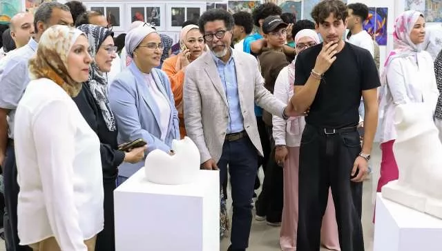 الجامعة المصرية الروسية تنظم معرض حصاد 4 بمشاركة 200 عمل فنى.. صو