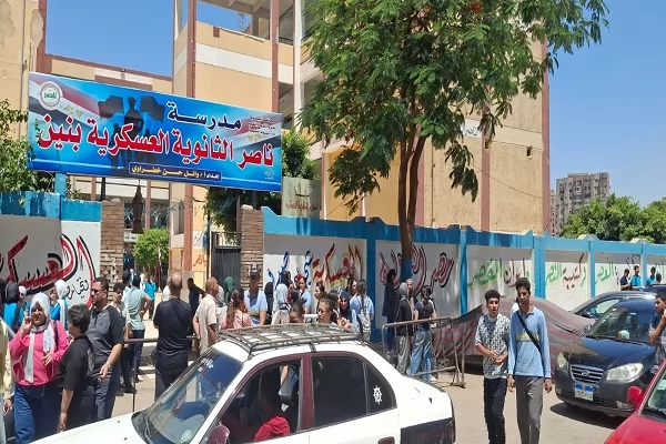 ارتياح بين طلاب الشهادة الإعدادية بأسيوط لسهولة امتحان اللغة العر
