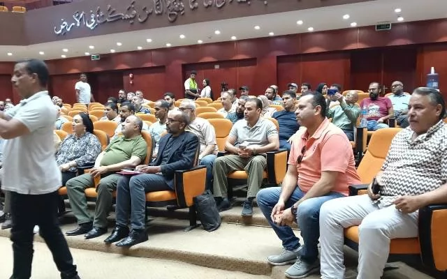نتائج إيجابية بعد اجتماع قيادات جهاز بدر مع ممثلى السكان فى المدي