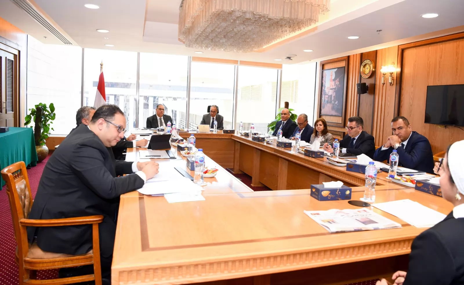 وزير الخارجية يشارك بالاختبار الشفوي للمتقدمين للتعيين بالوزارة