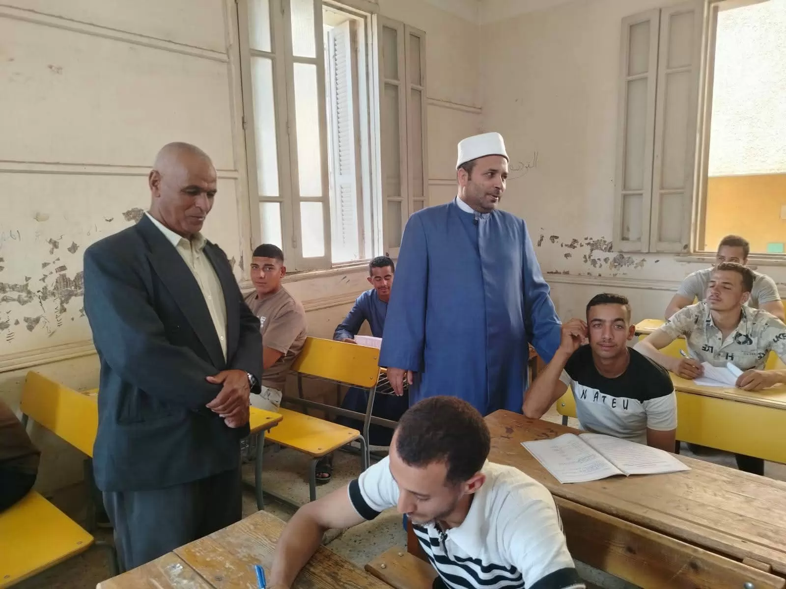 هدوء وانضباط بلجان الثانوية الأزهرية للقسم الأدبي بالمنيا
