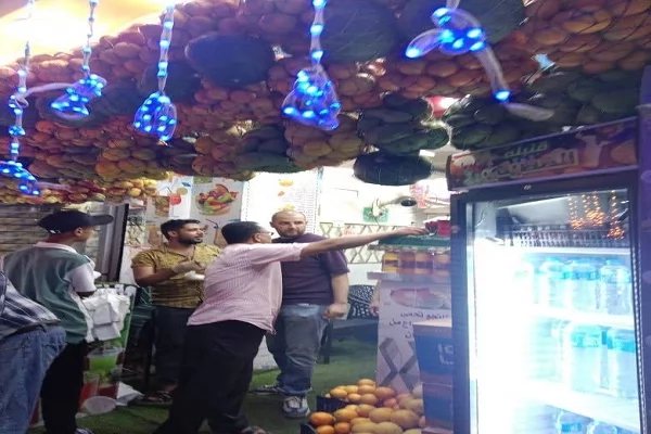  حملات مكثفة على محلات عصير القصب وتحرير 103 محضر بالمنيا
