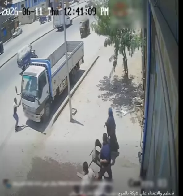 ضبط المتهم بتحطيم سيارة نقل والتعدي على قائدها بالمرج