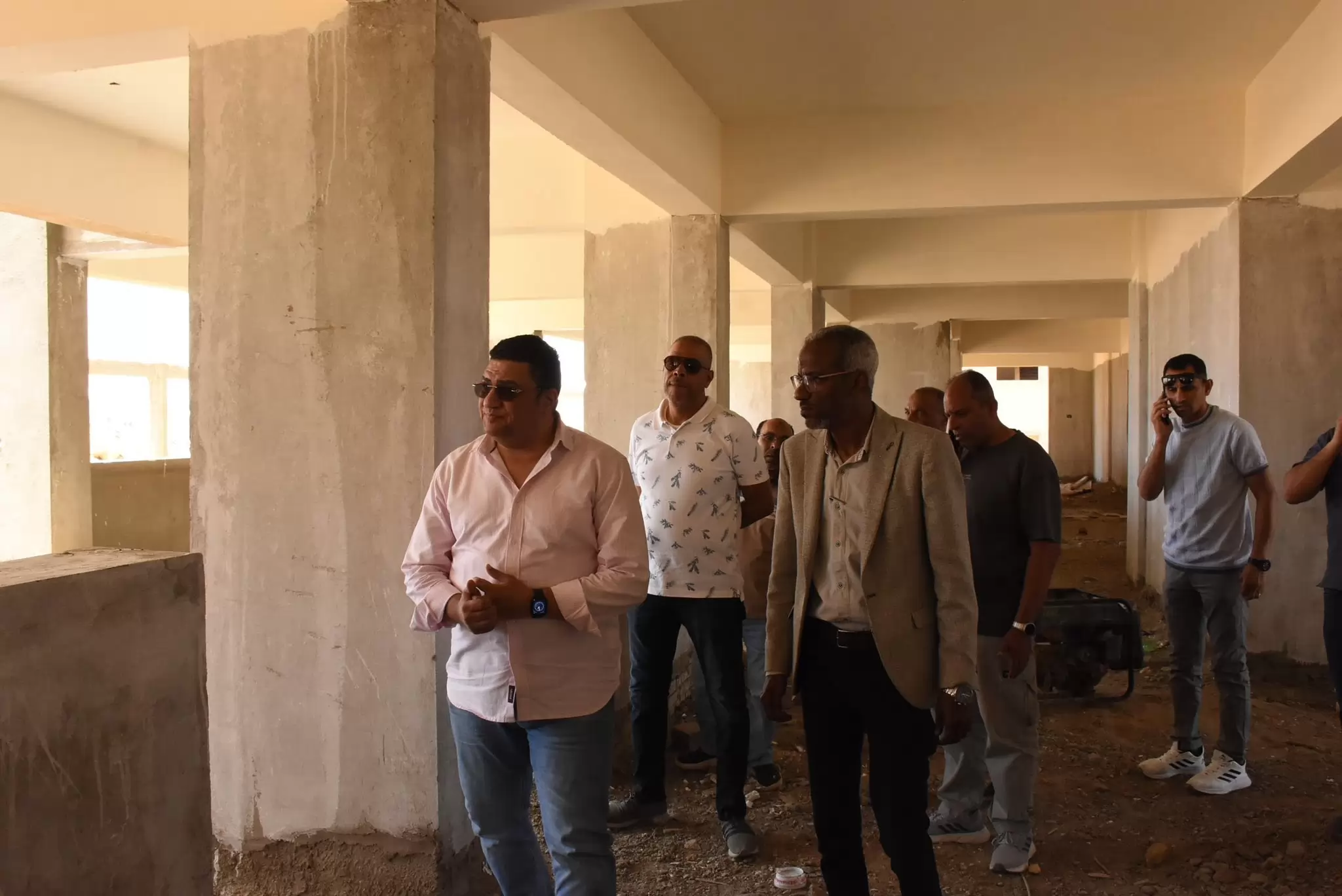  رئيس جهاز القاهرة الجديدة يتابع إنشاء مدرسة جديدة بمشروع سكن مصر