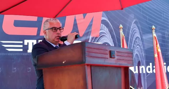 باستثمارات 190 مليون دولار.. وضع حجر الأساس لمصنع إطارات بالسخنة 