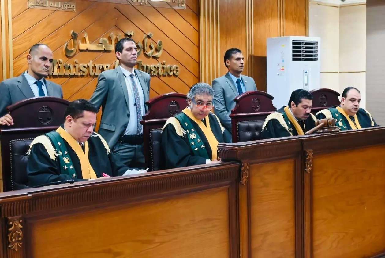 بإجماع الآراء جنايات أمن الدولة تقضى بإعدام قاتل صابرين 