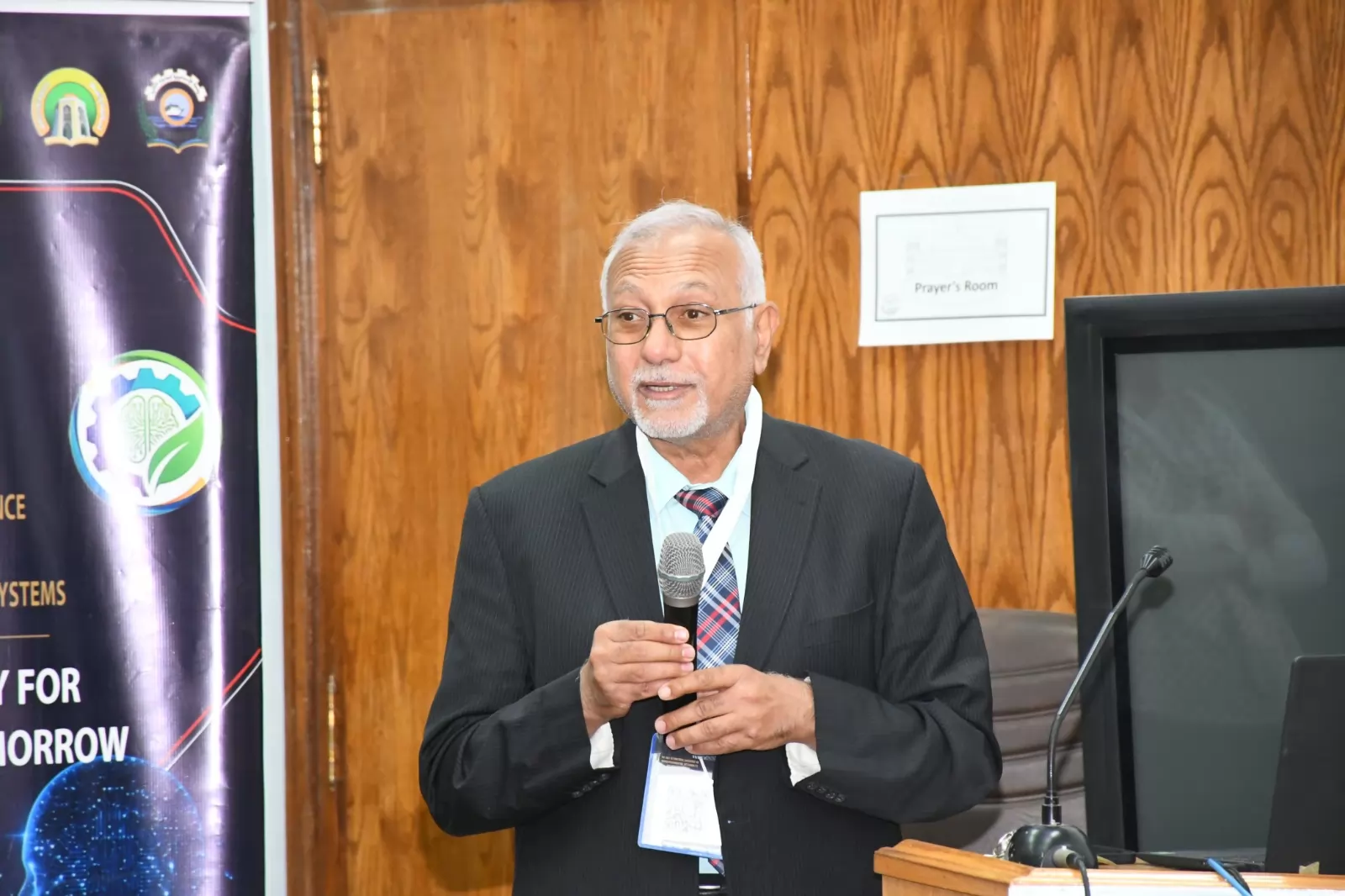 انطلاق المؤتمر الدولي للابتكار الهندسي بجامعة قناة السويس