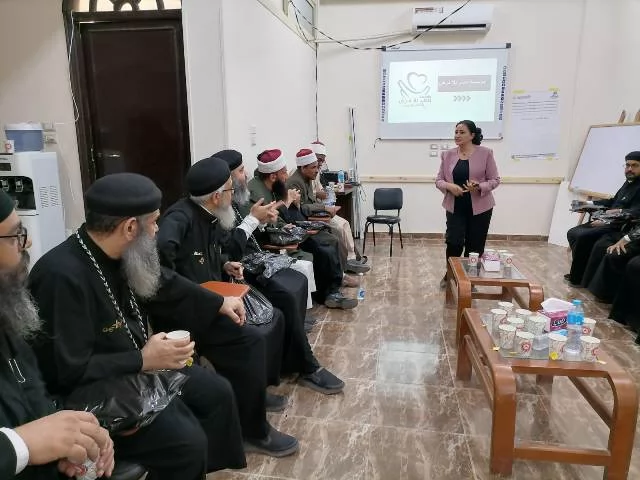 القيادات الدينية في قنا تتوحد ضد ختان الإناث ضمن «خيوط التغيير»