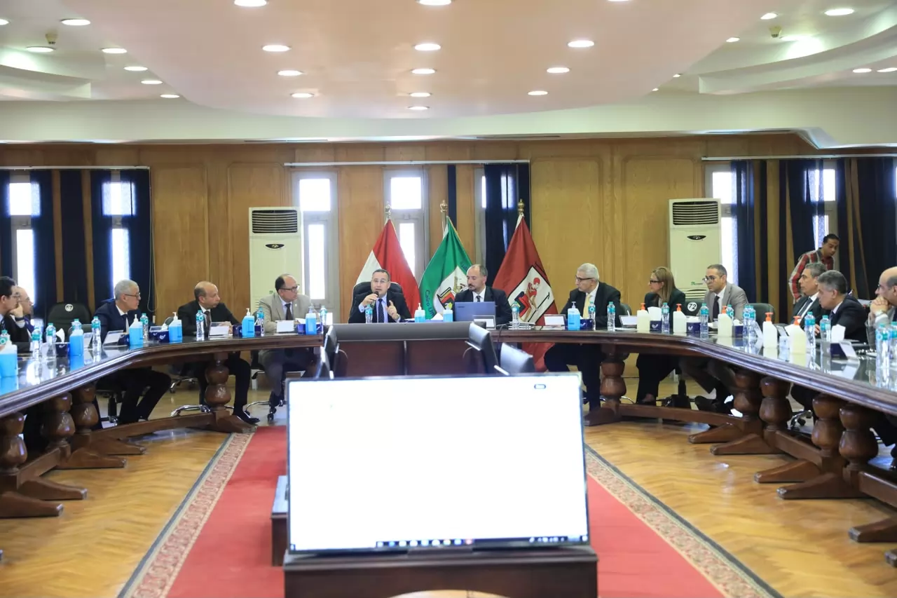 قنصوة: المستشفيات الجامعية ركيزة أساسية في المنظومة الصحية