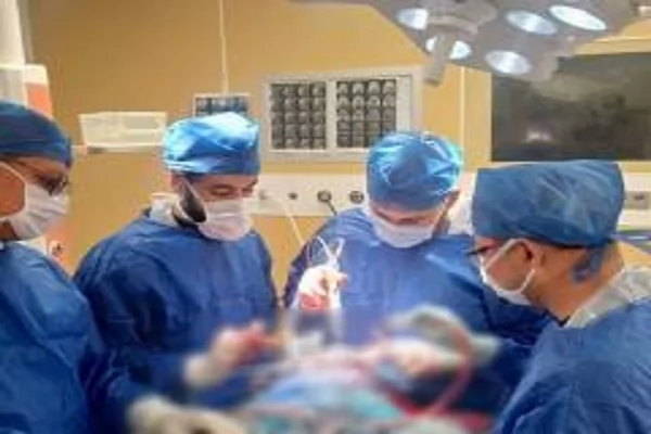 نجاح أول جراحة لاستئصال ورم ضاغط على المخ بالأقصر