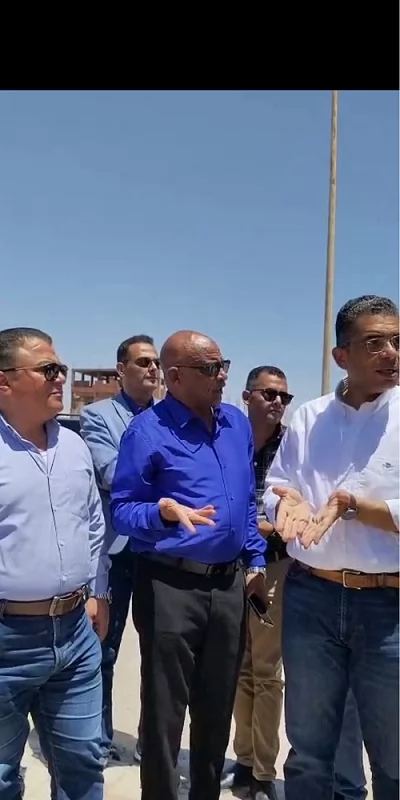 محافظ البحر الأحمر يتفقد مشروع المساكن البديلة للعشوائيات بـ الكل