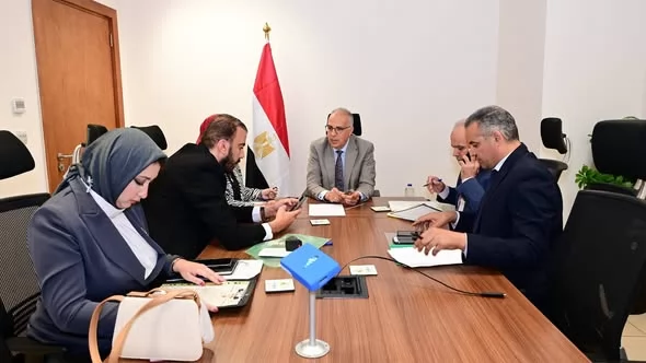 وزير الري يبحث مع أعضاء بمجلس النواب مطالب المواطنين واحتياجات دوائرهم