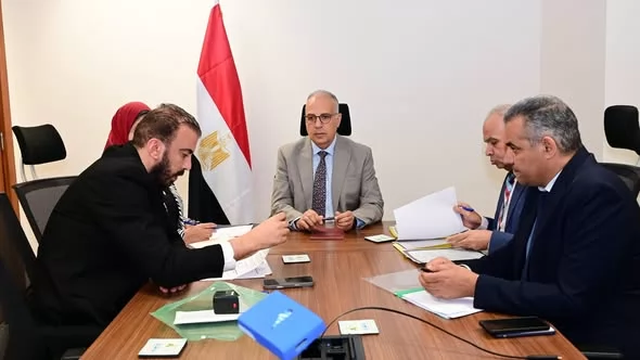 وزير الري يبحث مع أعضاء بمجلس النواب مطالب المواطنين واحتياجات دوائرهم