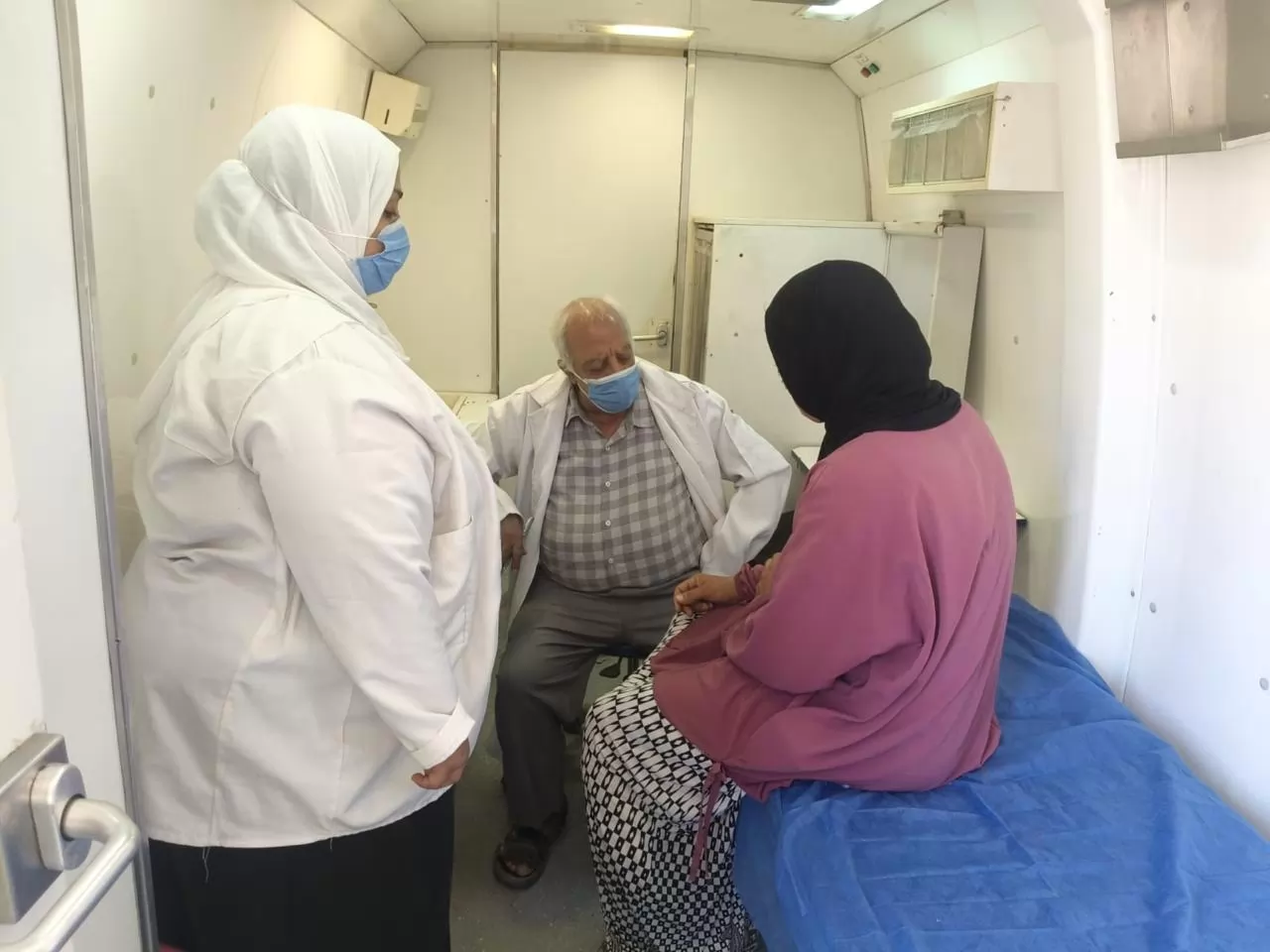 تقديم أكثر من 1.3 مليون خدمة طبية ضمن المبادرات الرئاسية بالمنيا 