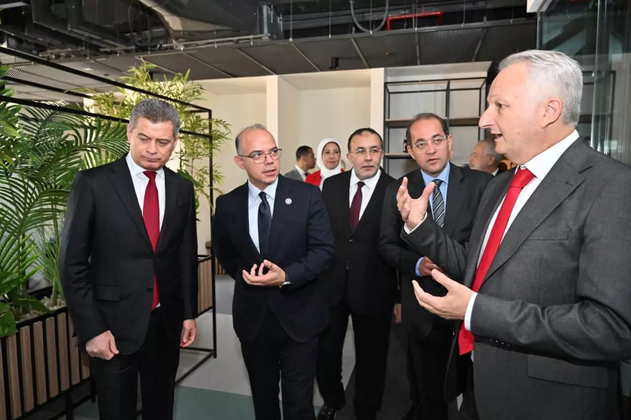  وزير الاستثمار يشهد افتتاح المركز الرقمي لكوكاكولا لتعزيز الابتكار والتكنولوجيا