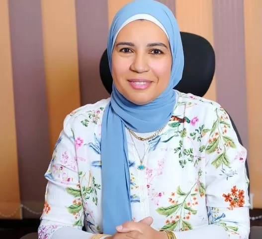 جهاز 15 مايو يزيل تعديات على أراضى الدولة وزراعة مخالفة بالمدينة.