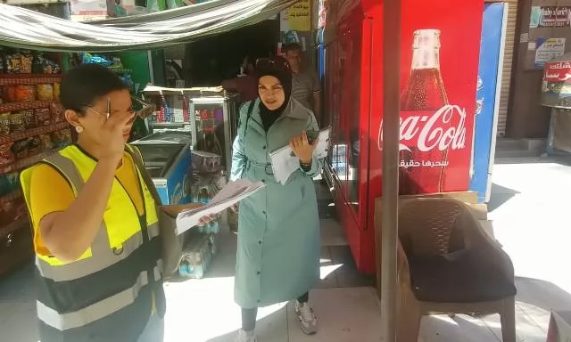 جهاز بدر وهيئة سلامة الغذاء يضبطان 123 عبوة كانز لشركة مشهورة.. ب