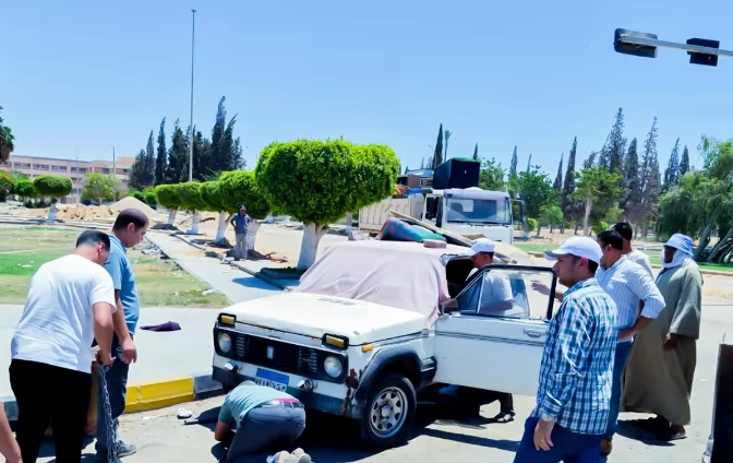 جهاز السادات يشن حملة مكبرة لإزالة الكرفانات وعربات المأكولات