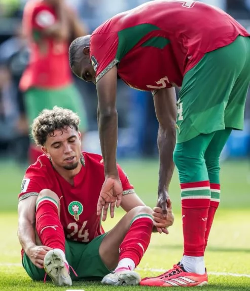 بالصور.. الحزن ينتاب لاعبي المغرب بعد نهاية مشوارهم بكأس العالم