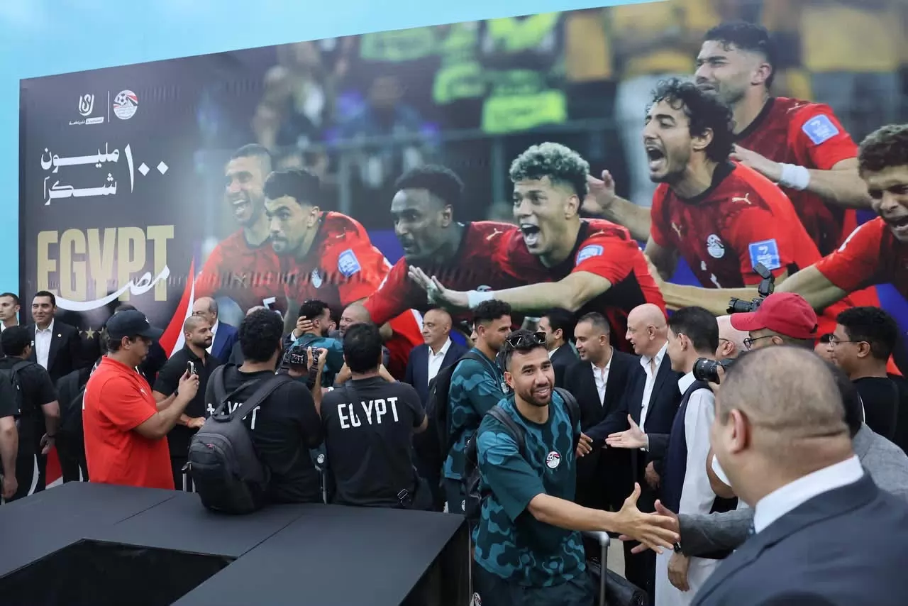 رئيس جهاز العلمين الجديدة يتابع ترتيبات استقبال أبطال الفراعنة