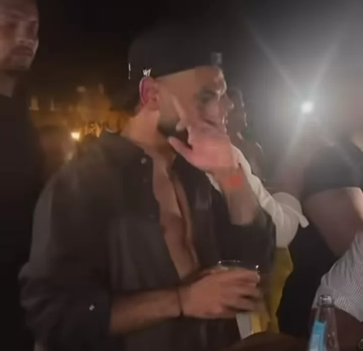 محمد صلاح يخطف الأنظار في العلمين بعد العودة من المونديال .. صور
