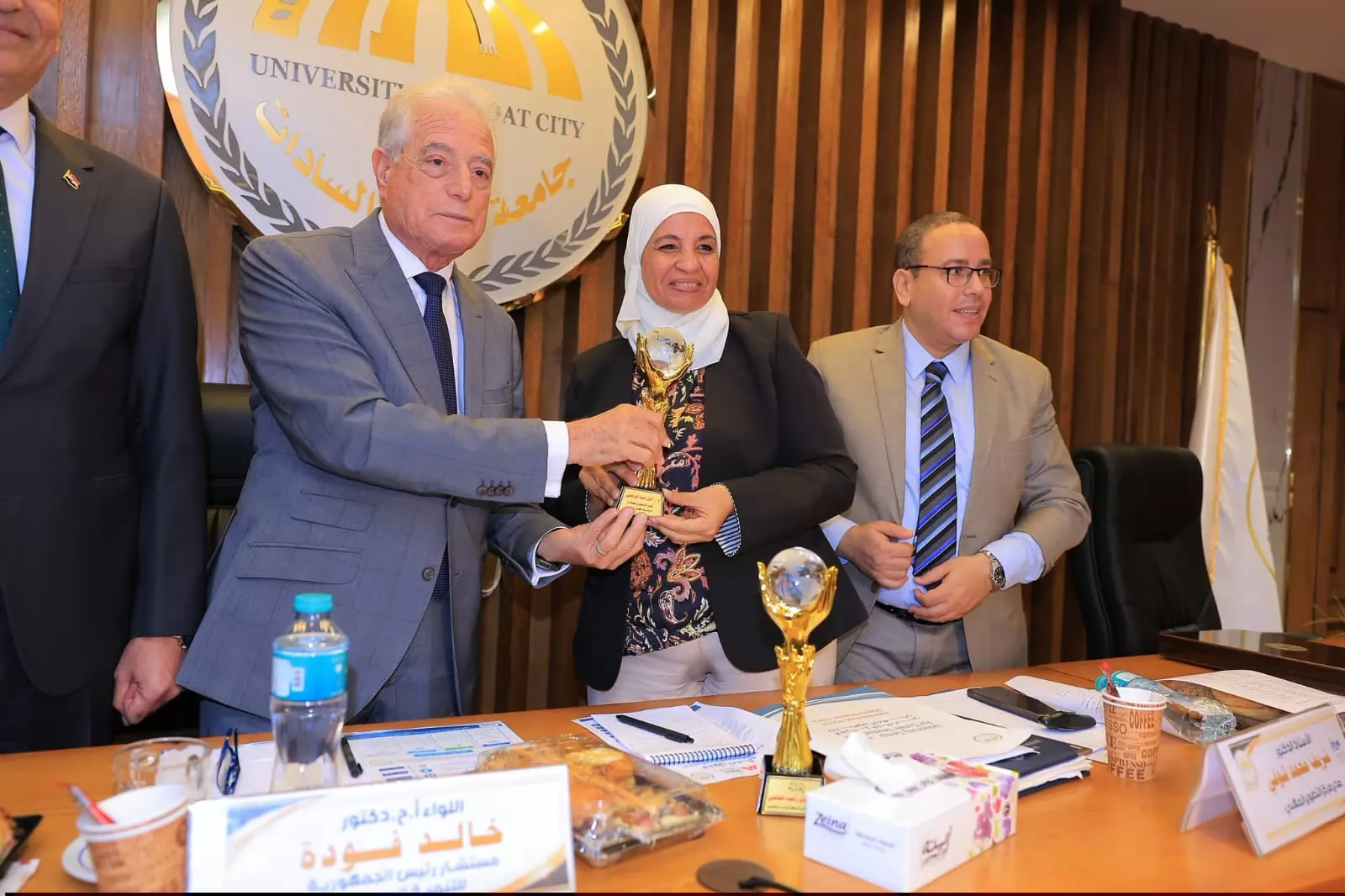 جامعة السادات تطلق المائدة المستديرة العاشرة لرجال الأعمال