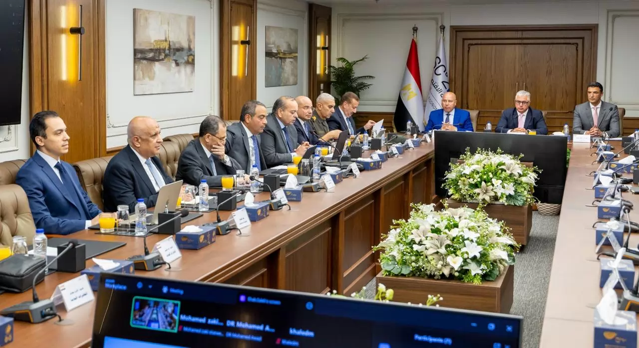 اقتصادية قناة السويس تستقبل متدربي الدورة الدبلوماسية بجامعة سنجو