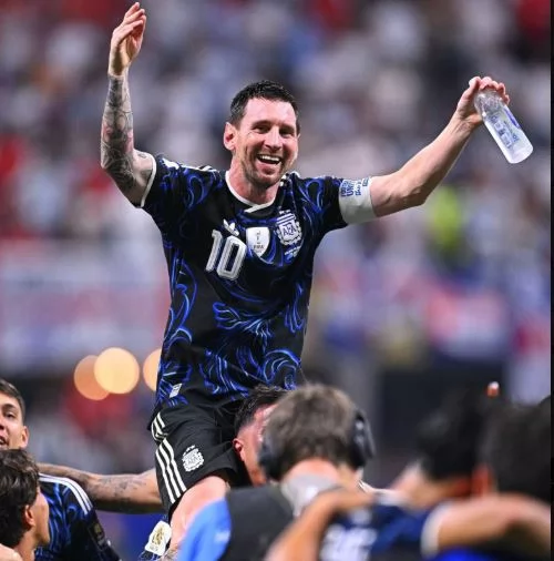 رجل مباراة الأرجنتين وإنجلترا في كأس العالم 2026